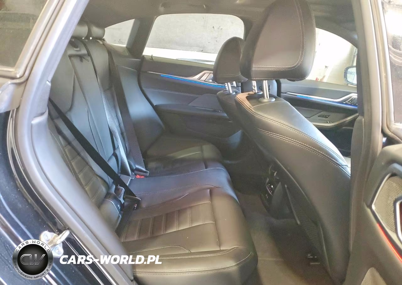 2022 BMW M440Xi Gran Coupe VIN:WBA13AW0XNFL97596 - 10