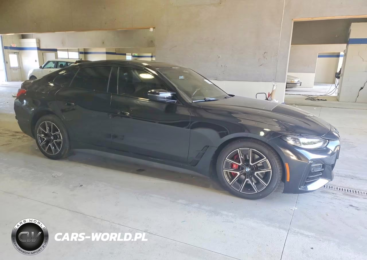 2022 BMW M440Xi Gran Coupe VIN:WBA13AW0XNFL97596 - 4