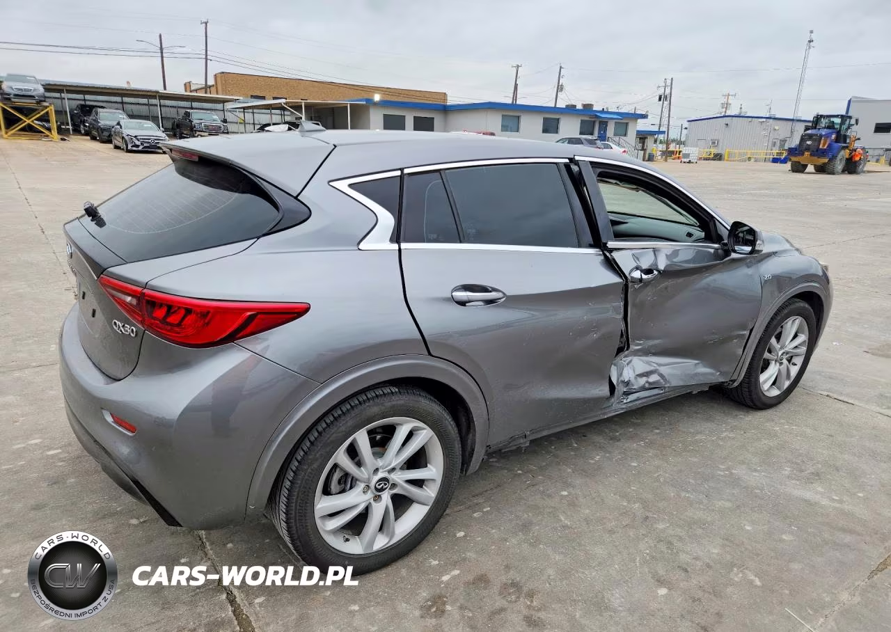 2018 Infiniti Qx30 Luxury VIN:SJKCH5CPXJA053292 - 3