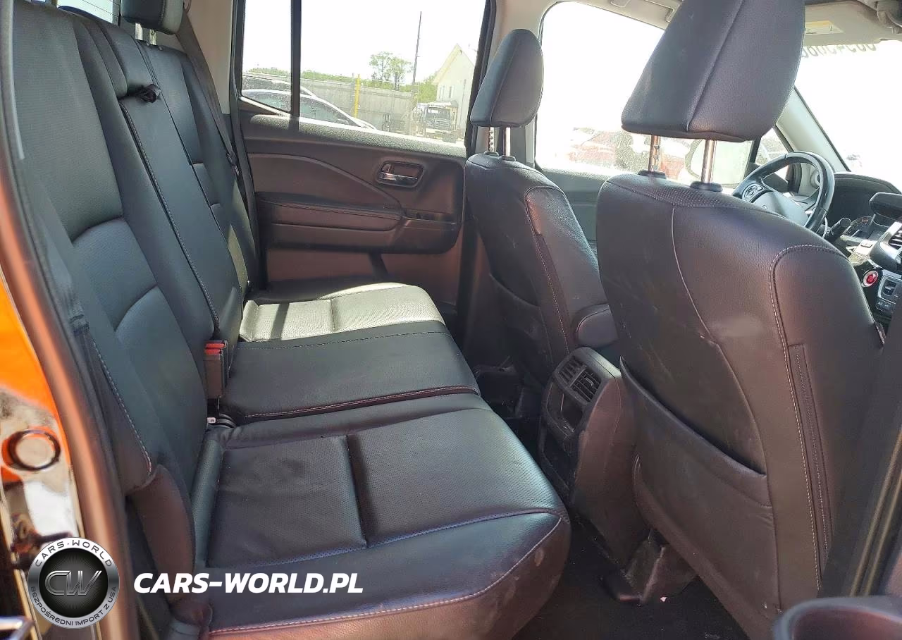 2018 Honda Ridgeline Rtl VIN:5FPYK3F72JB009361 - 10