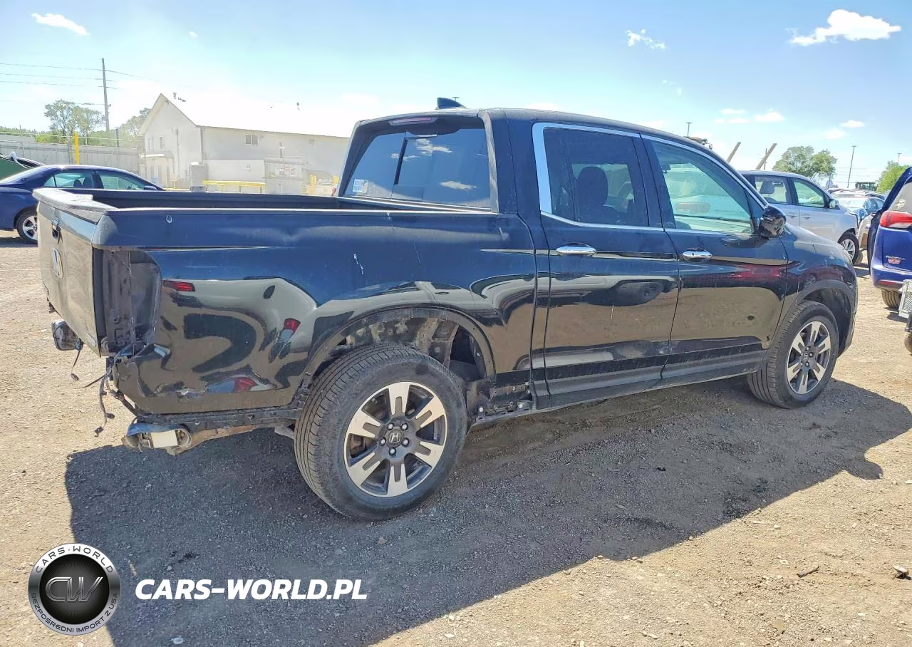 2018 Honda Ridgeline Rtl VIN:5FPYK3F72JB009361 - 3