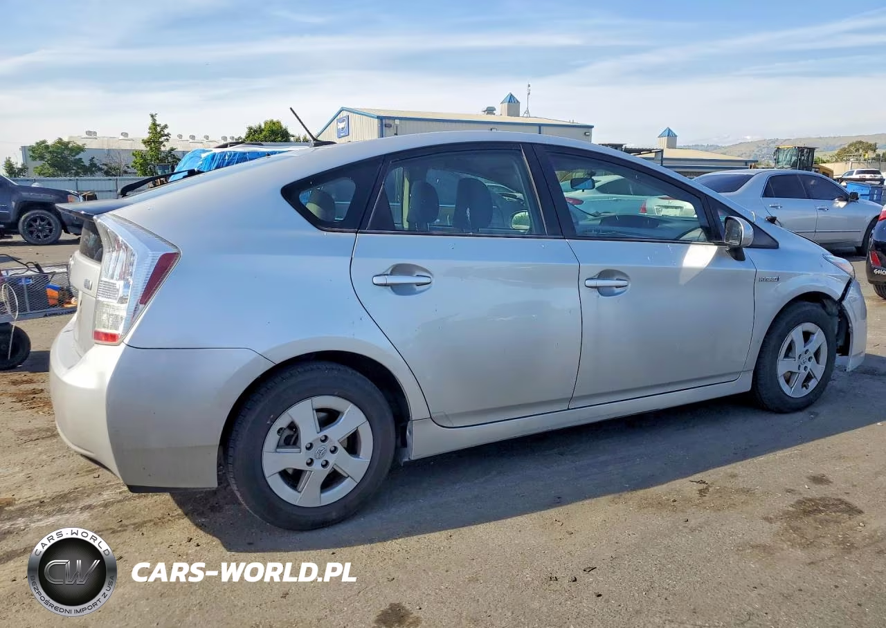 2010 Toyota Prius Iii VIN:JTDKN3DU8A0010060 - 3
