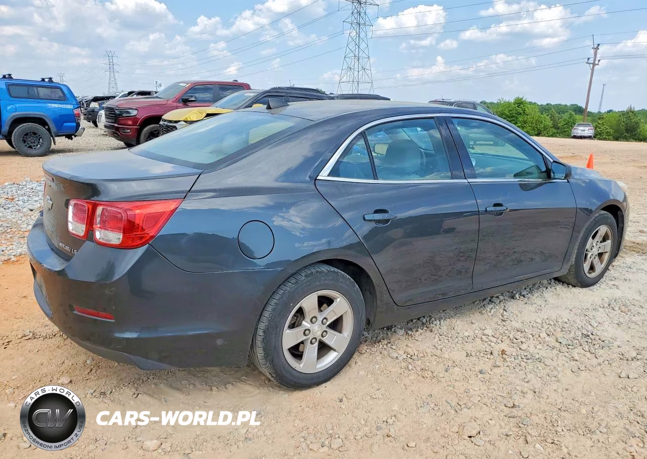 2014 Chevrolet Malibu Ls VIN:1G11B5SL3EF250249 - 3