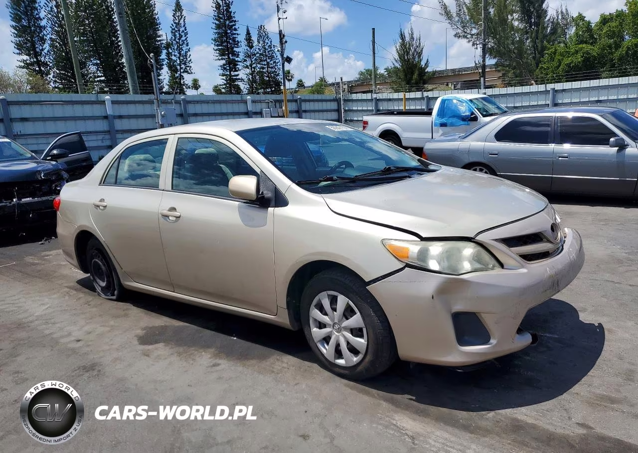 2013 Toyt Corolla VIN:2T1BU4EE2DC945519 - 4