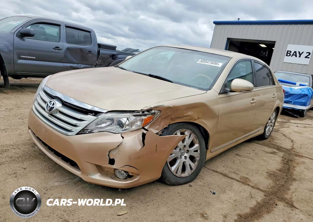 2012 Toyota Avalon Base