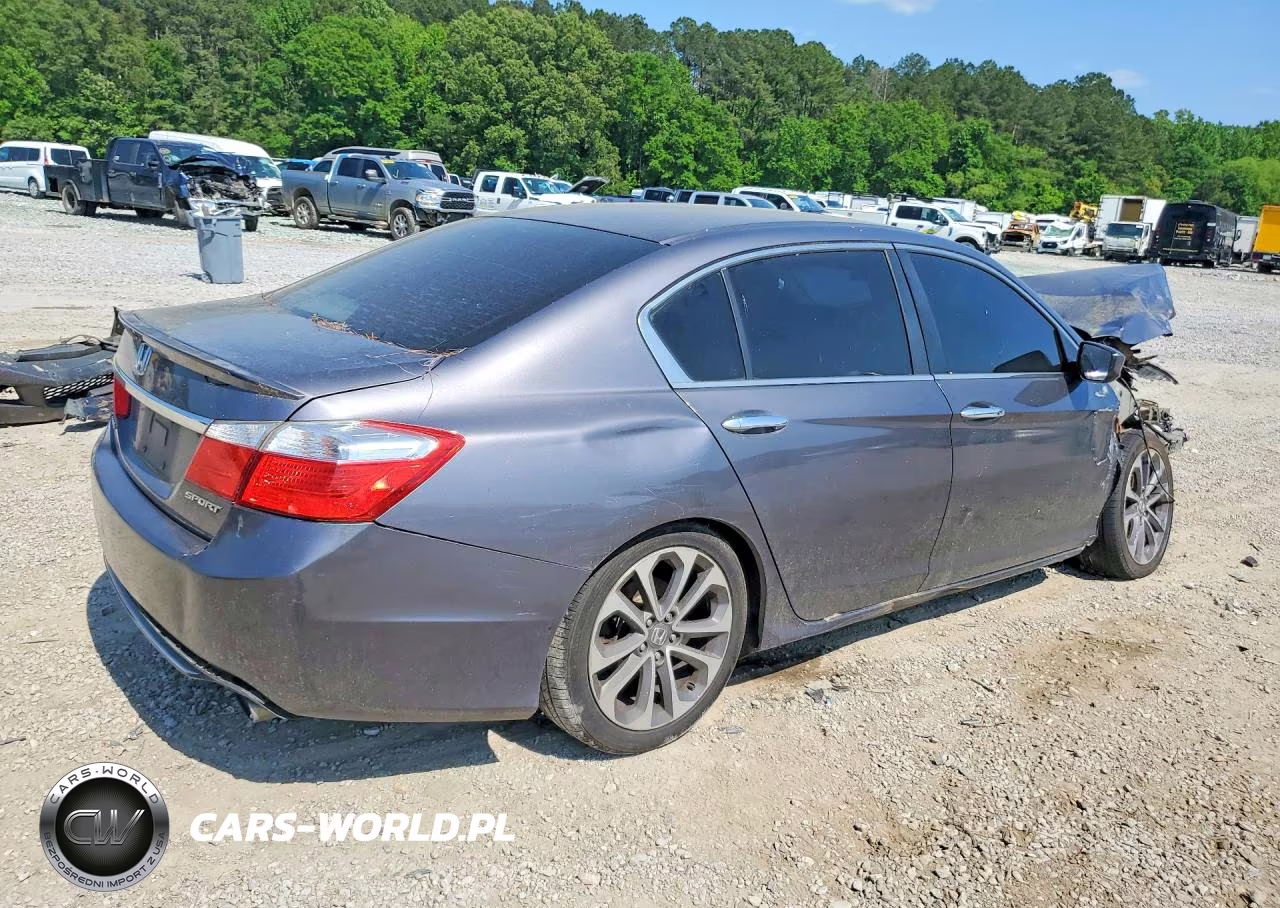 2015 Honda Accord Sport VIN:1HGCR2F5XFA147996 - 3