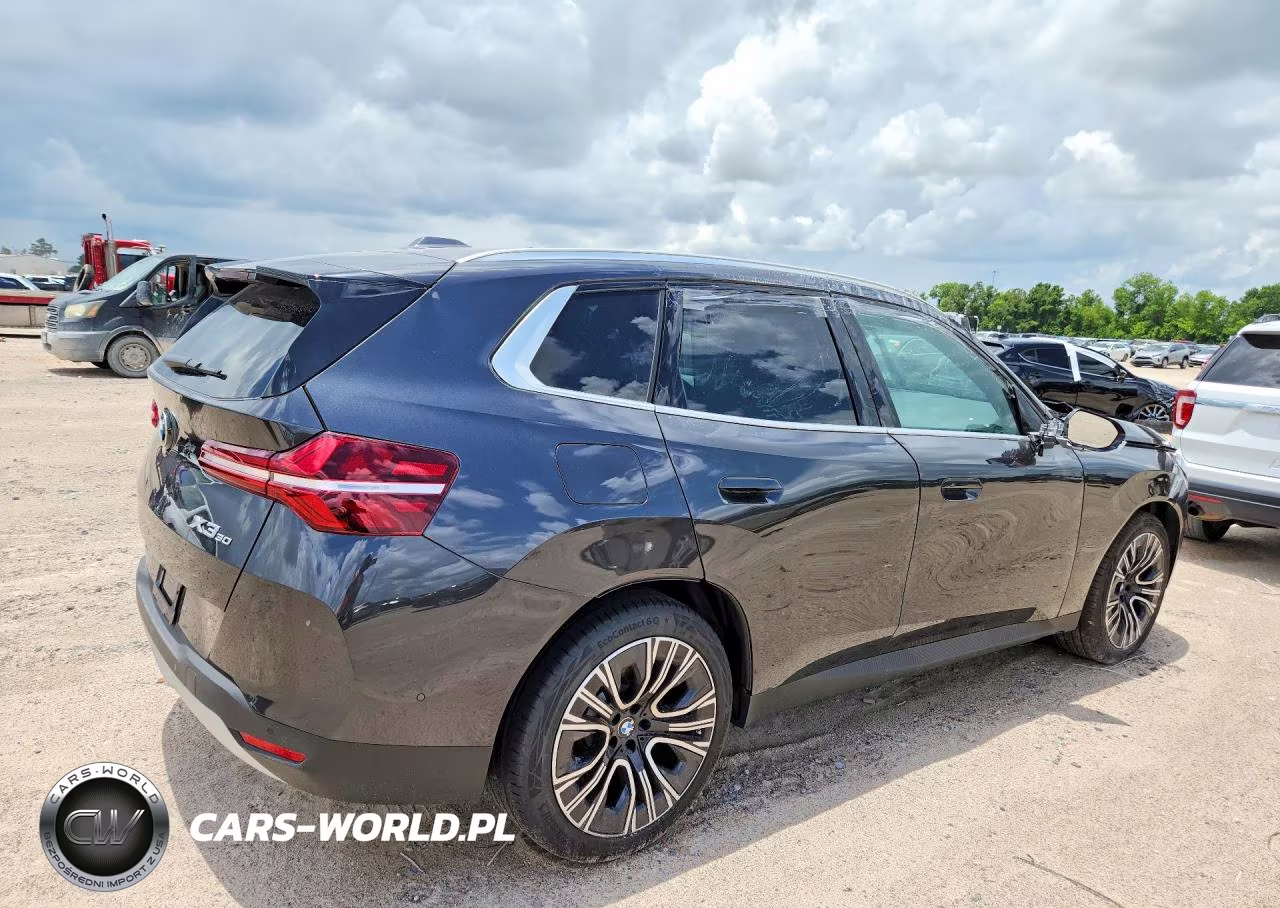 2025 BMW X3 30 xDrive VIN:5UX53GP09S9Z42024 - 3
