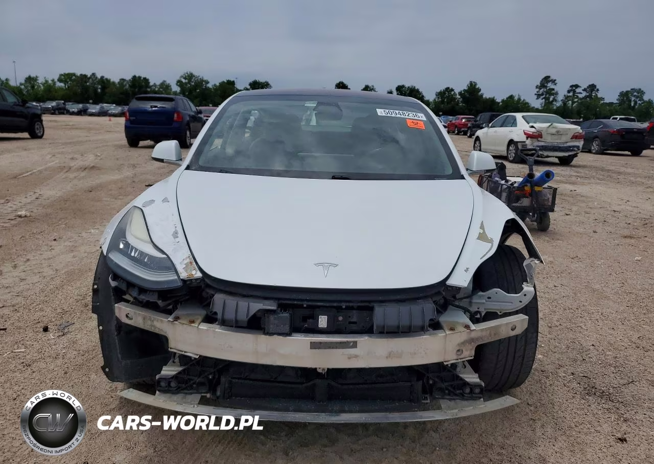 2018 Tesla Model 3 VIN:5YJ3E1EA4JF051932 - 5