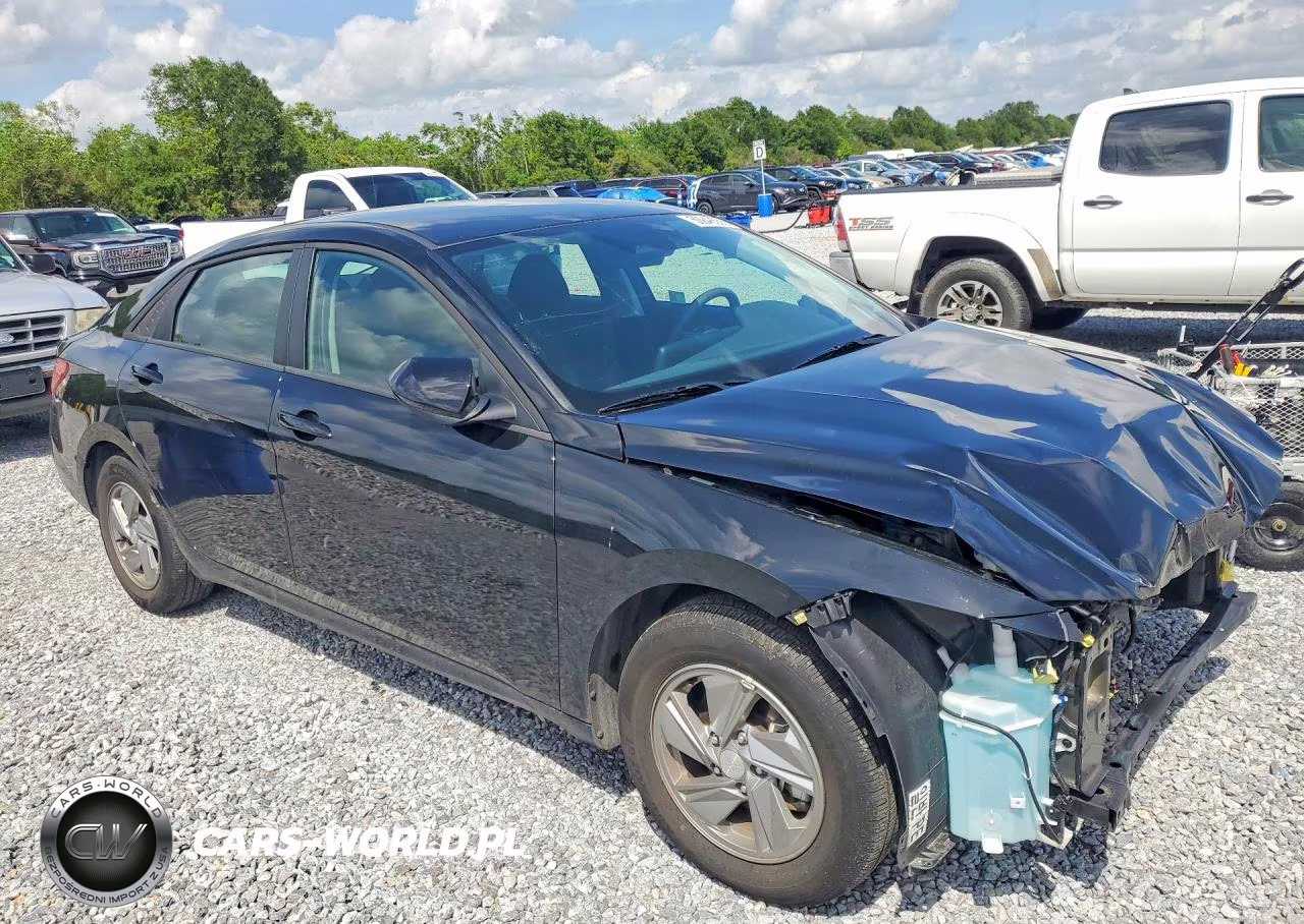 2025 Hyundai Elantra Se VIN:KMHLL4DG9SU012898 - 4