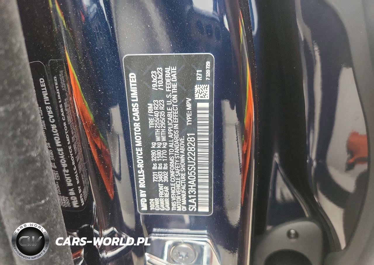 2025 Rolls-Royce Cullinan VIN:SLA13HA05SU228281 - 12
