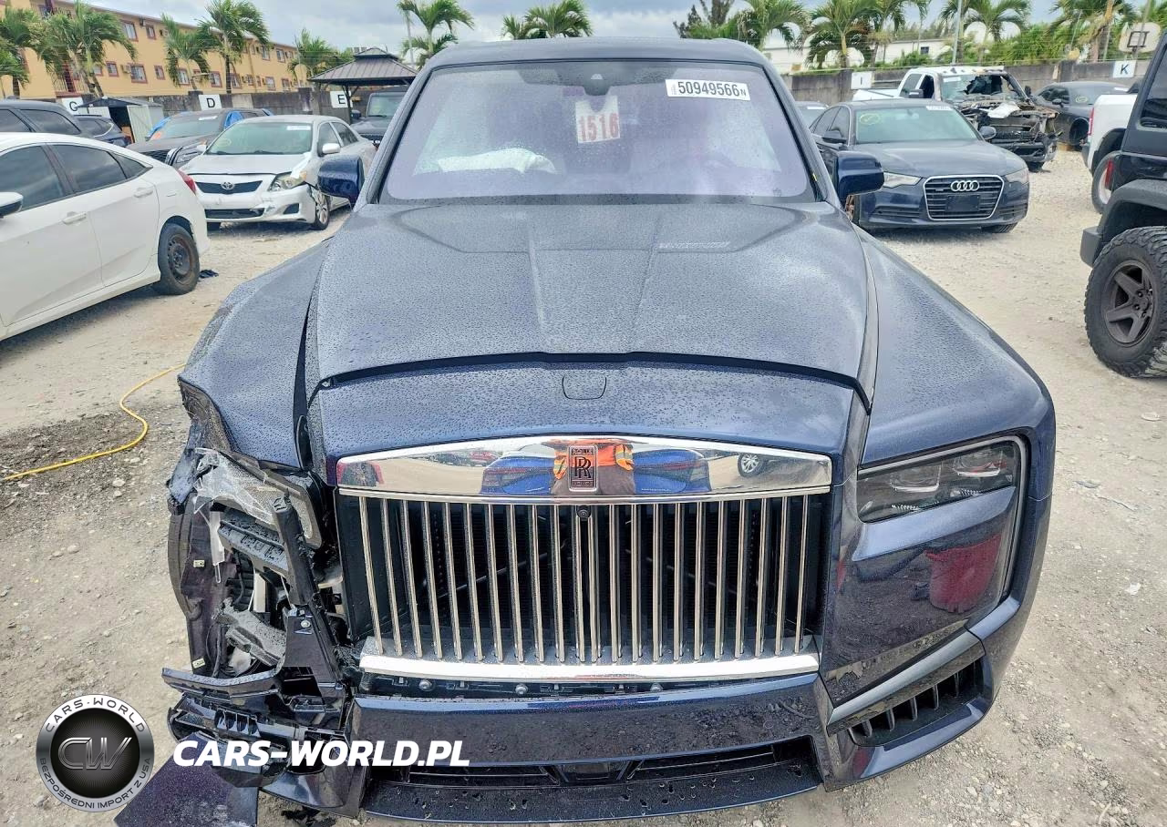 2025 Rolls-Royce Cullinan VIN:SLA13HA05SU228281 - 5