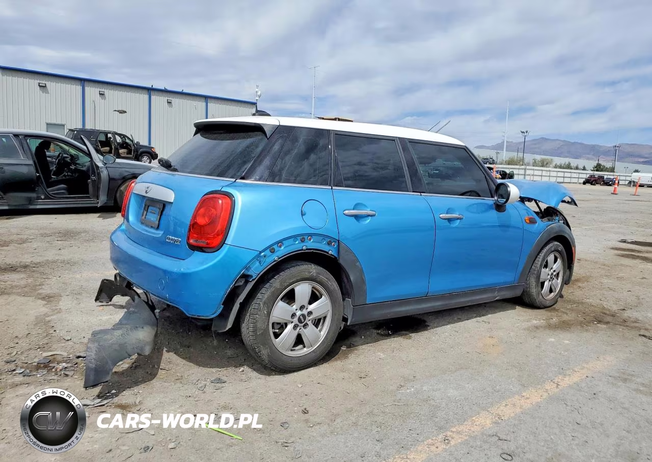 2015 Mini Cooper VIN:WMWXS5C56FT831665 - 3
