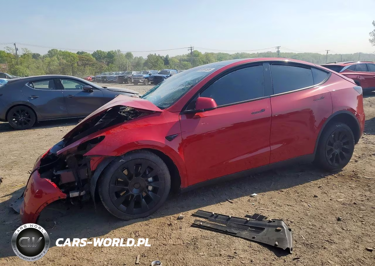 2023 Tesla Model Y – zdjęcie 1 z 13