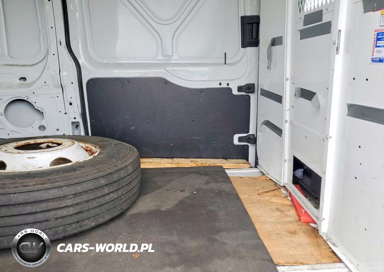 2018 Ford Transit 250 Delivery Van VIN:1FTYR2DG2JKA77440 - 11