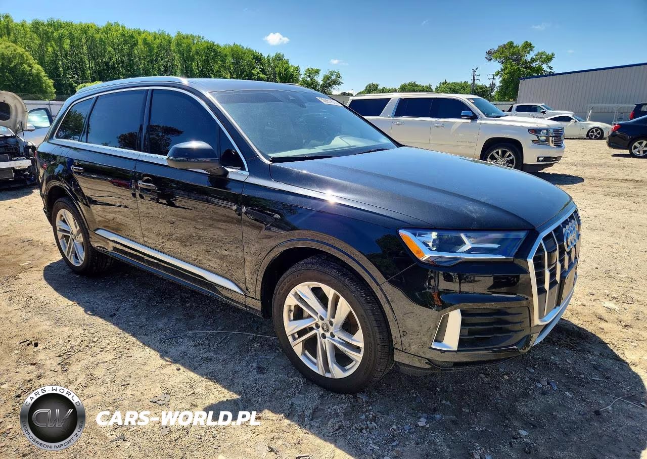 2023 Audi Q7 Premium VIN:WA1AXBF70PD001680 - 4