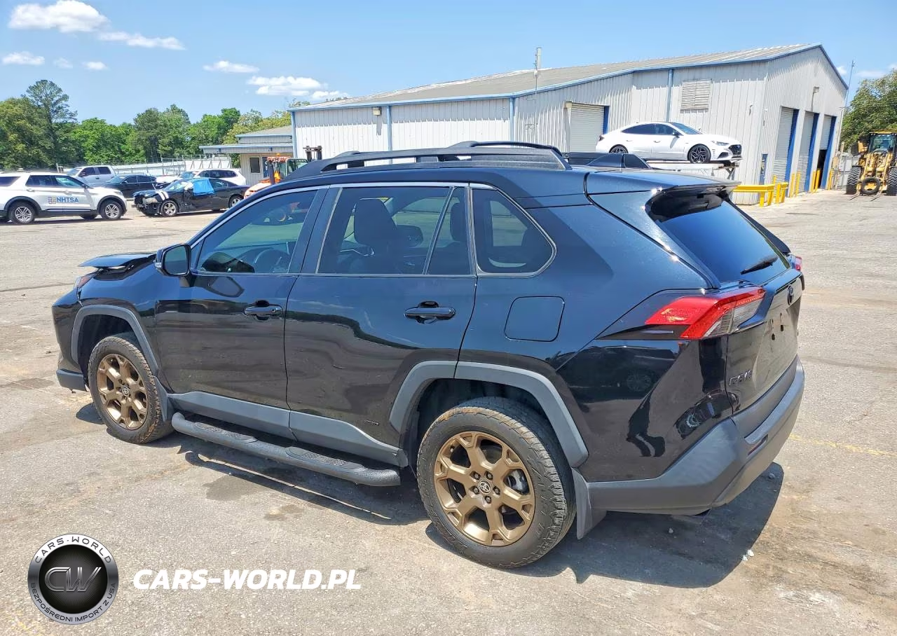 2023 Toyota Rav4 Woodland Edition VIN:2T3UWRFV6PW185927 - 2