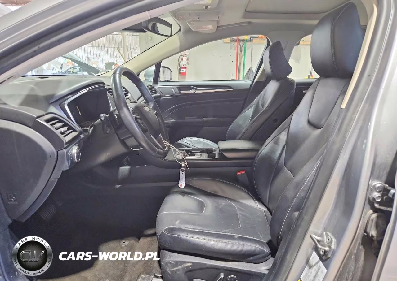 2020 Ford Fusion Titanium VIN:3FA6P0D91LR193283 - 7