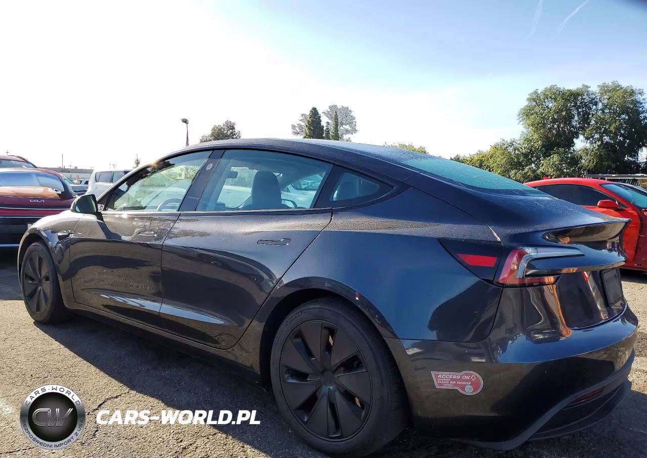 2024 Tesla Model 3 VIN:5YJ3E1EB0RF810936 - 2