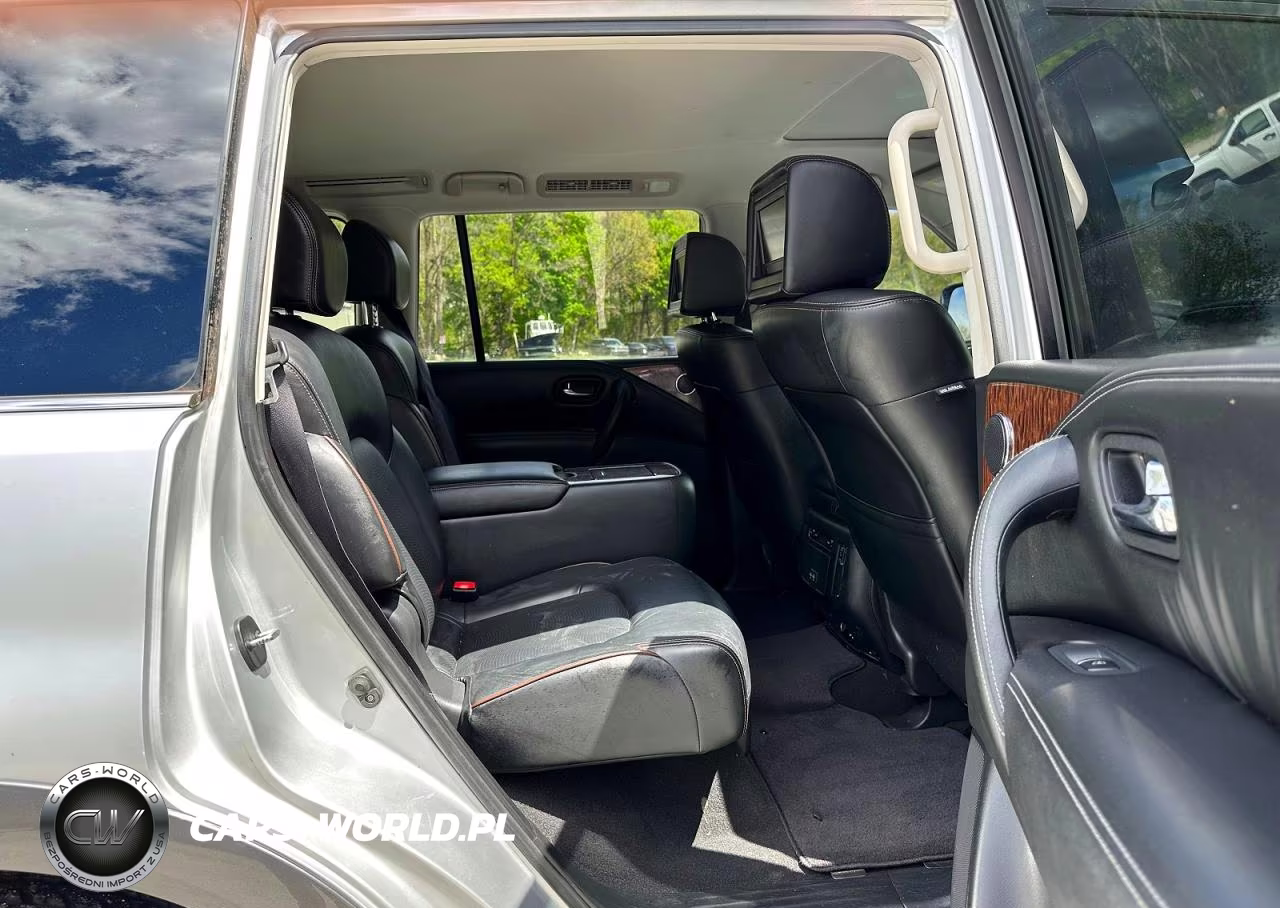 2017 Nissan Armada Platinum VIN:JN8AY2NE1H9705916 - 5