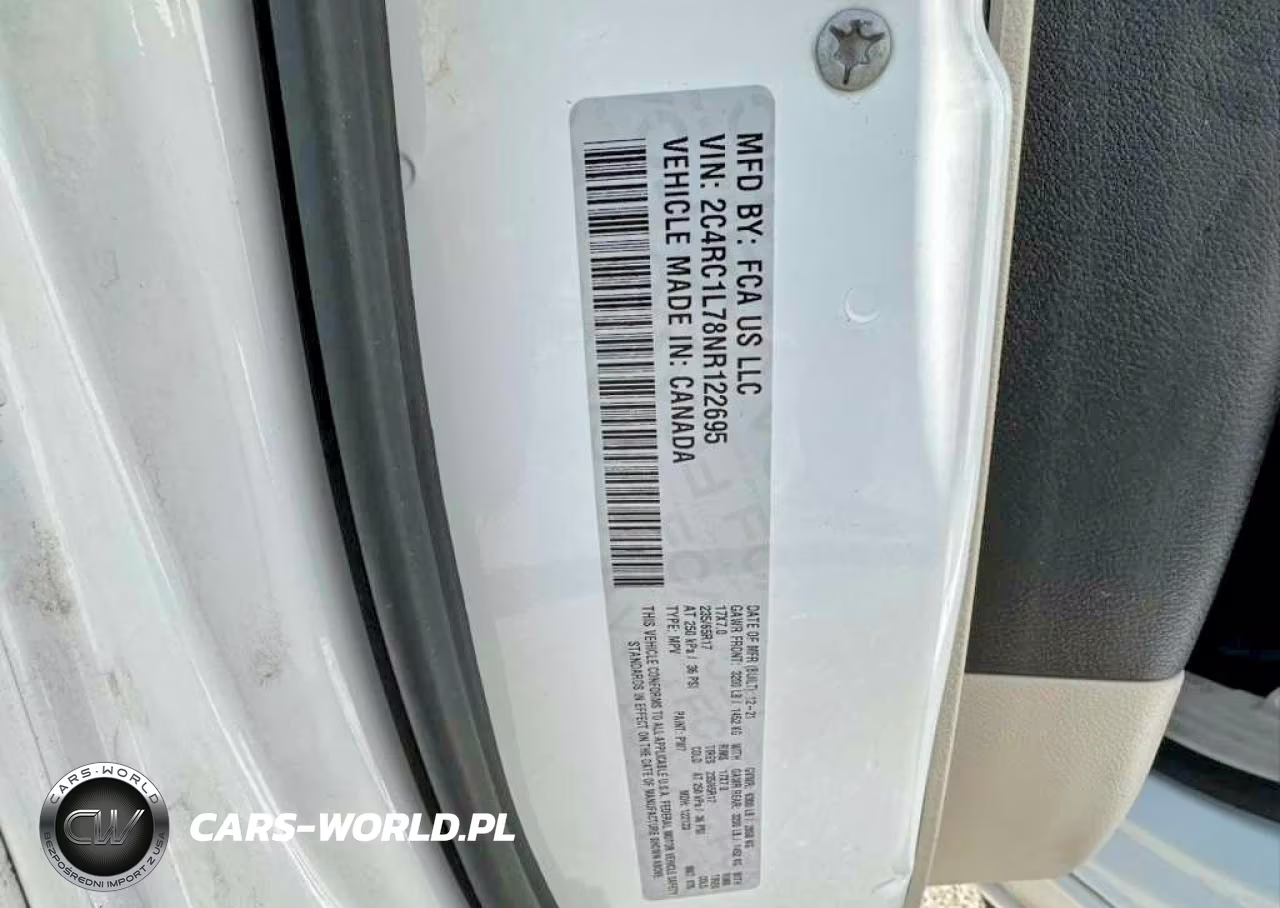 2022 Chrysler Pacifica Hybrid Touring L VIN:2C4RC1L78NR122695 - 10