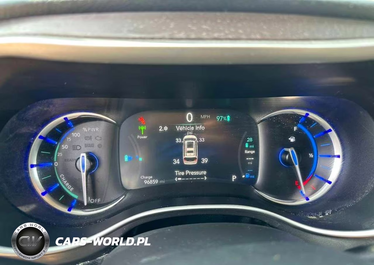 2022 Chrysler Pacifica Hybrid Touring L VIN:2C4RC1L78NR122695 - 7