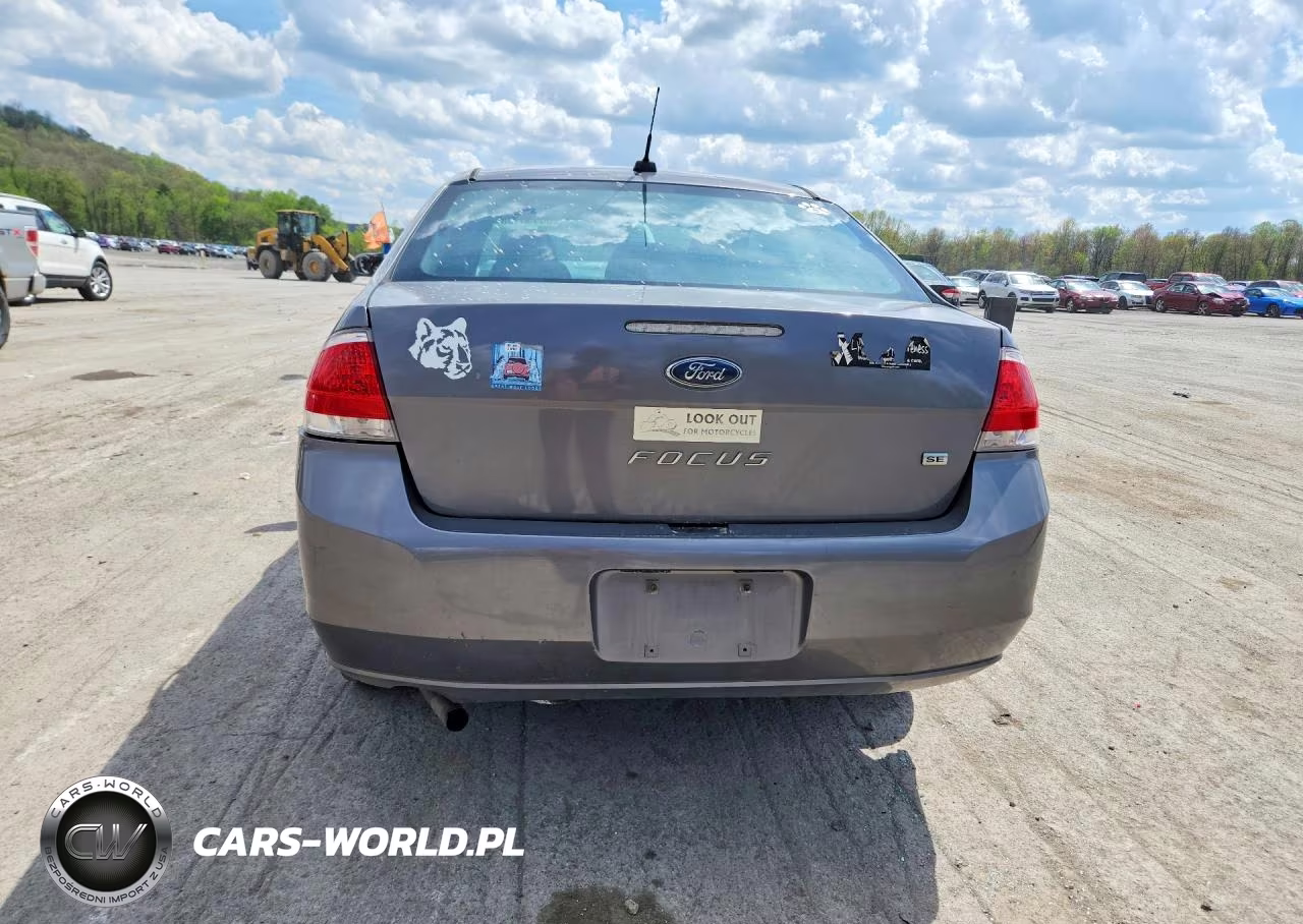2011 Ford Focus Se VIN:1FAHP3FN8BW204828 - 6