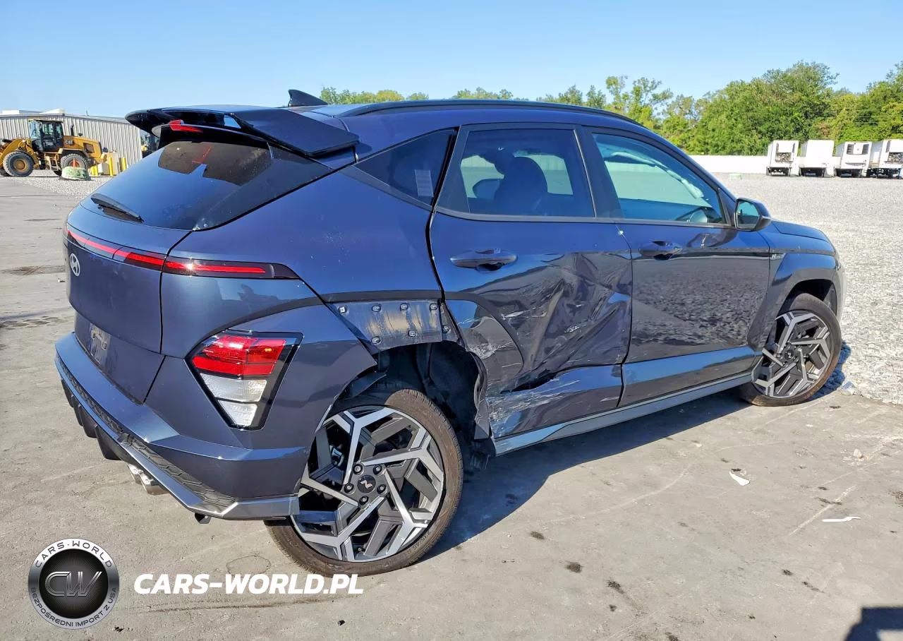 2025 Hyundai Kona N Line S VIN:KM8HBCA33SU233708 - 3