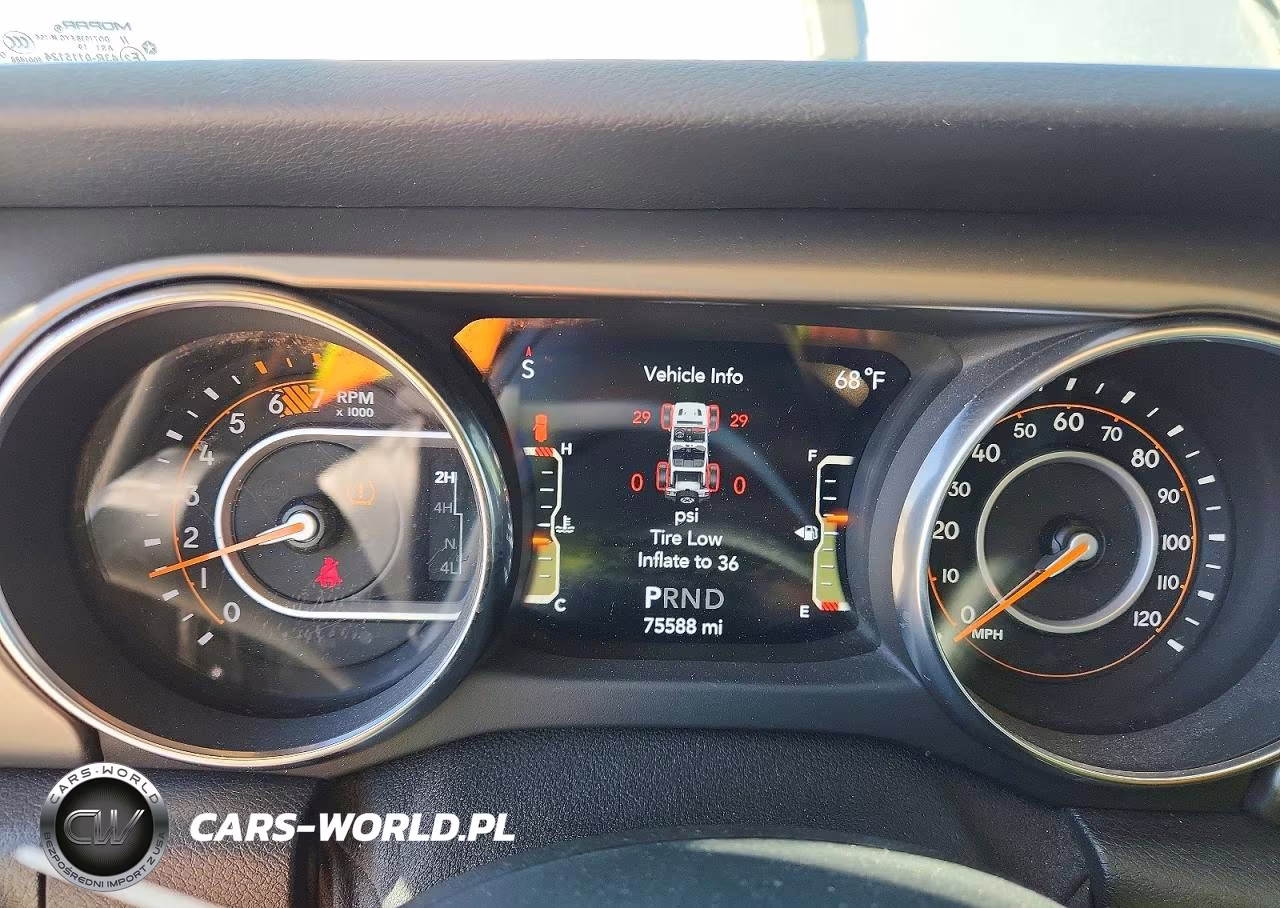 2019 Jeep Wrangler Sport VIN:1C4GJXAN6KW505913 - 9