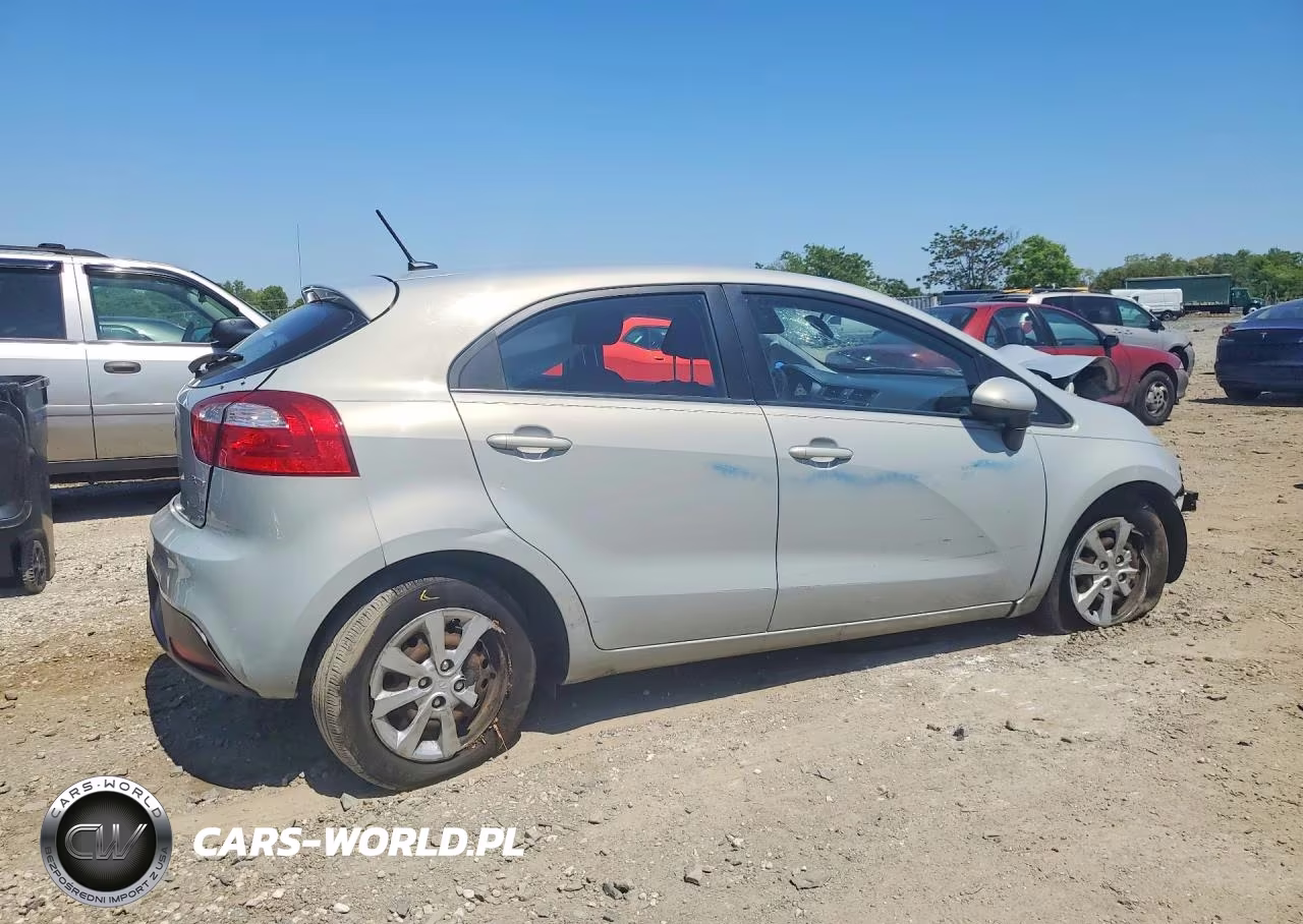 2012 Kia Rio 5-Door Ex VIN:KNADN5A36C6011818 - 3