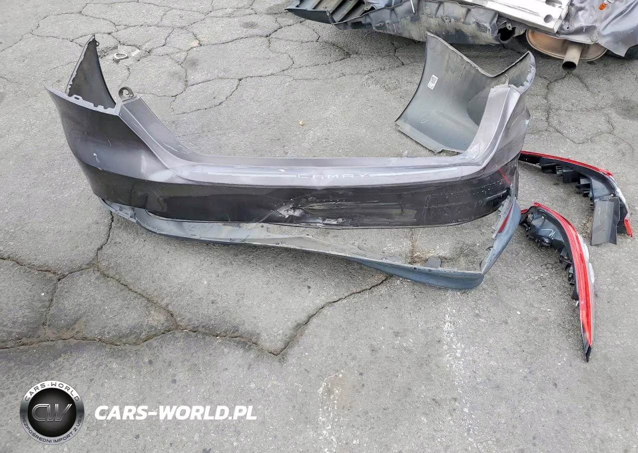 2019 Toyota Camry Le VIN:4T1B11HK1KU811704 - 12