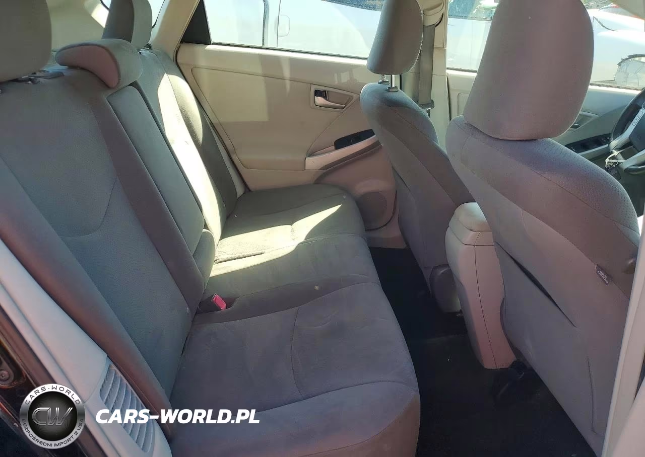 2012 Toyota Prius Two VIN:JTDKN3DU9C5414152 - 10