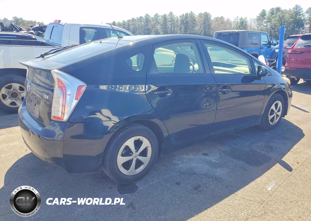 2012 Toyota Prius Two VIN:JTDKN3DU9C5414152 - 3