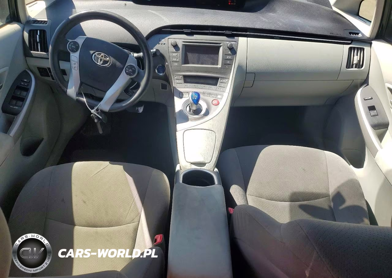 2012 Toyota Prius Two VIN:JTDKN3DU9C5414152 - 8