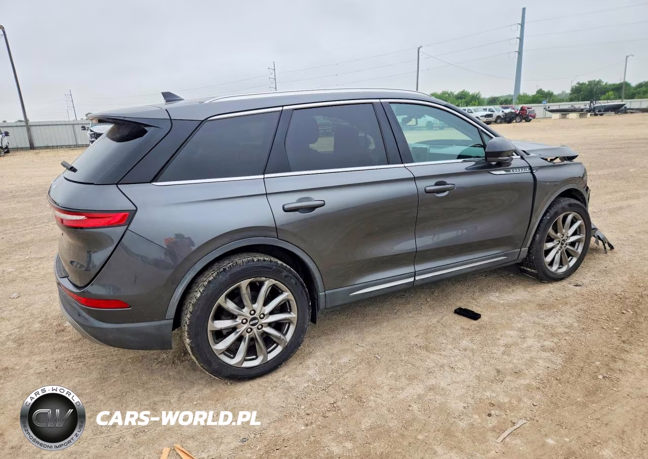 2020 Lincoln Corsair VIN:5LMCJ1D98LUL18124 - 3