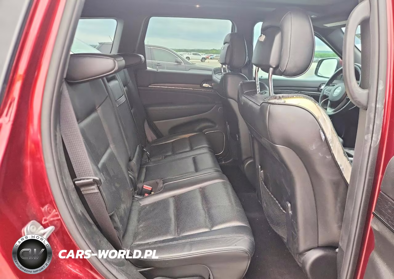 2019 Jeep Grand Cherokee Overland VIN:1C4RJECG6KC615549 - 10