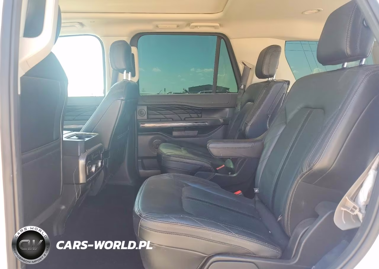 2019 Ford Expedition Platinum VIN:1FMJU1MT2KEA76596 - 11