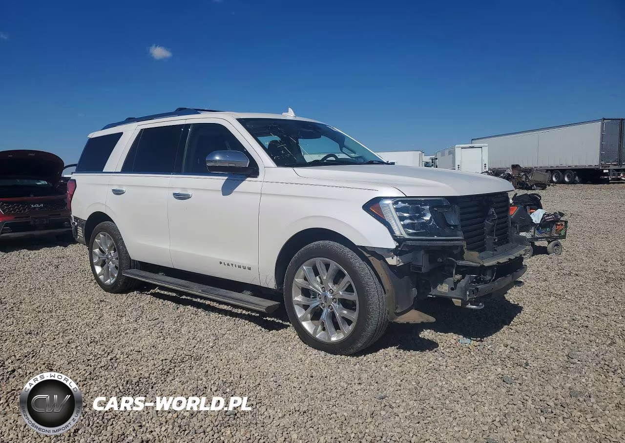 2019 Ford Expedition Platinum VIN:1FMJU1MT2KEA76596 - 4