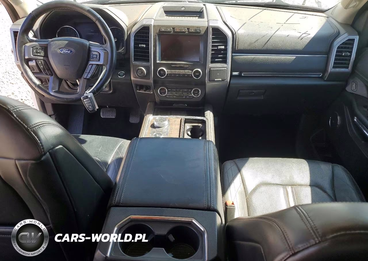 2019 Ford Expedition Platinum VIN:1FMJU1MT2KEA76596 - 8