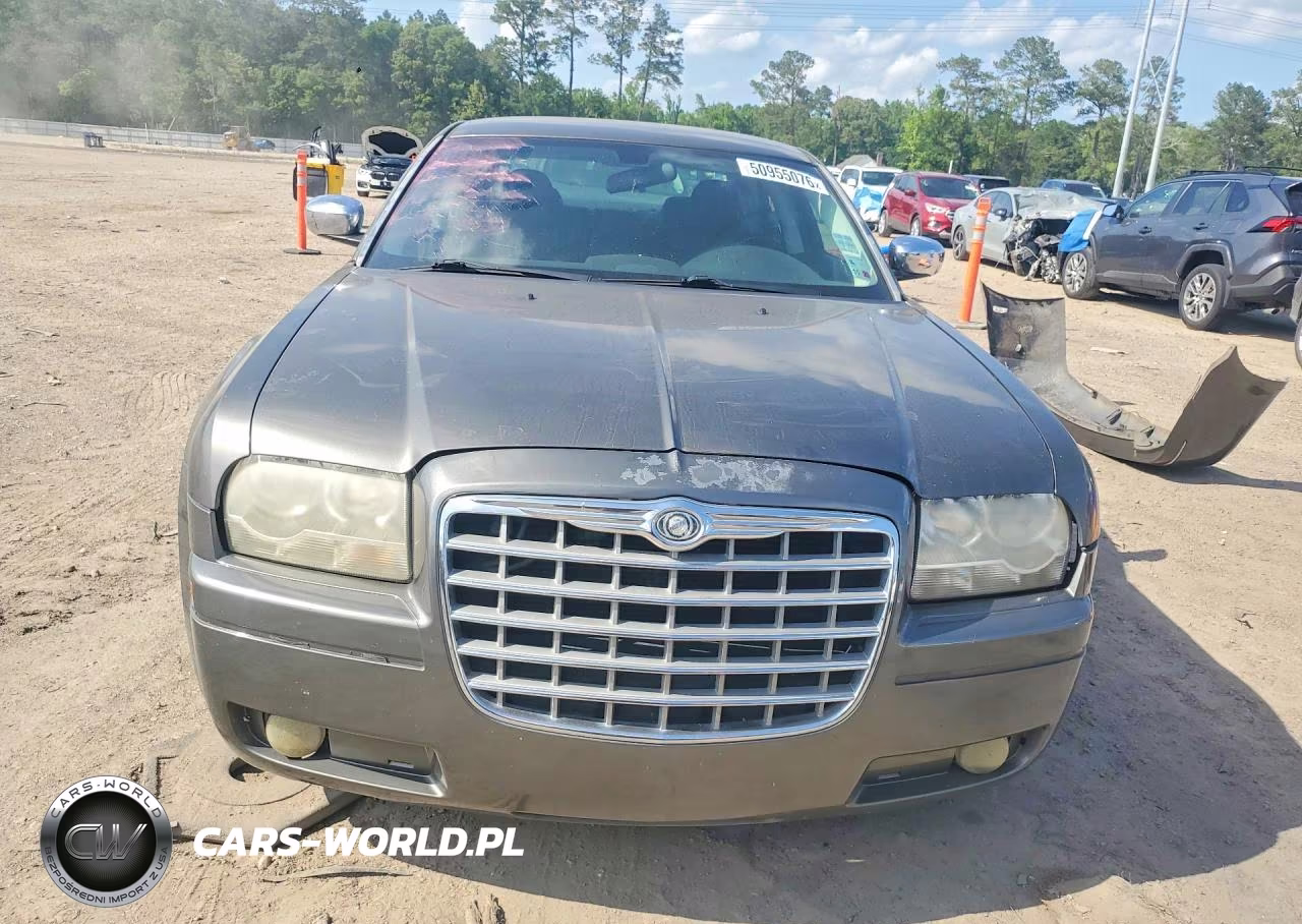 2010 Chrysler 300 Touring VIN:2C3CA4CD4AH101625 - 5