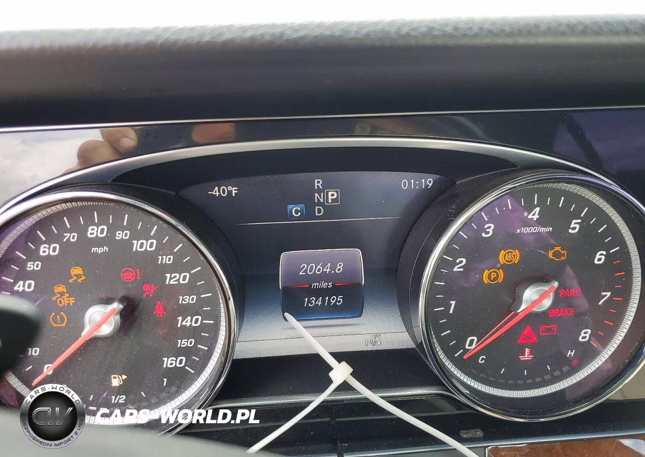 2017 Mercedes-Benz E 300 4Matic VIN:WDDZF4KBXHA014091 - 9
