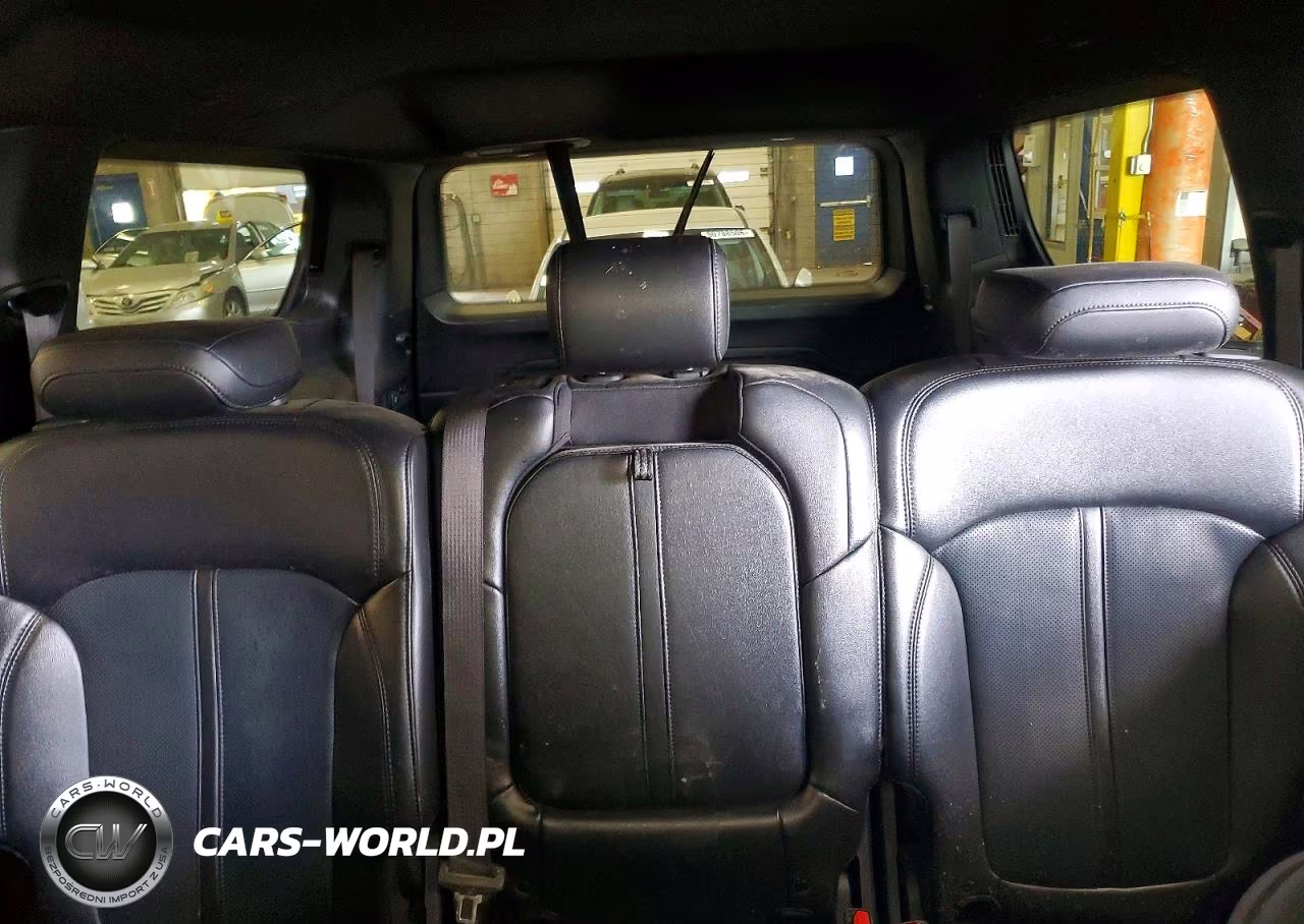 2024 Jeep Wagoneer Series I VIN:1C4SJVAP4RS127382 - 10