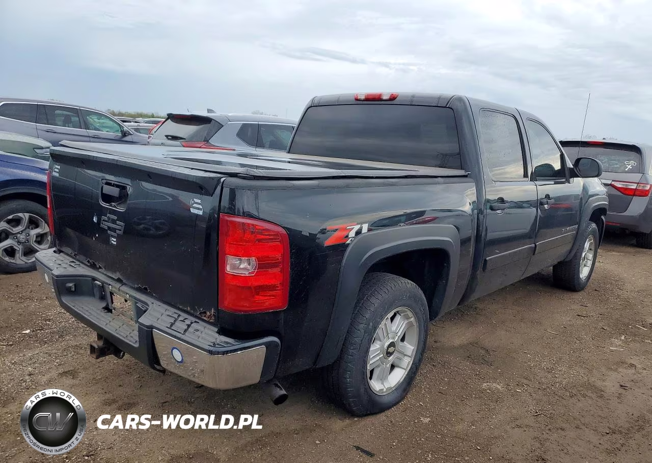 2007 Chevrolet Silverado K1500 Crew Cab VIN:2GCEK133671657900 - 3