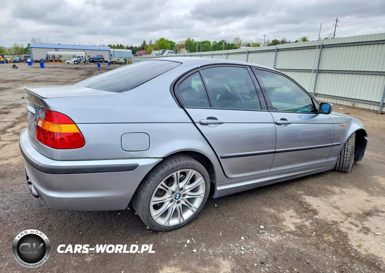 2004 BMW 330 I VIN:WBAEV53494KM05638 - 3