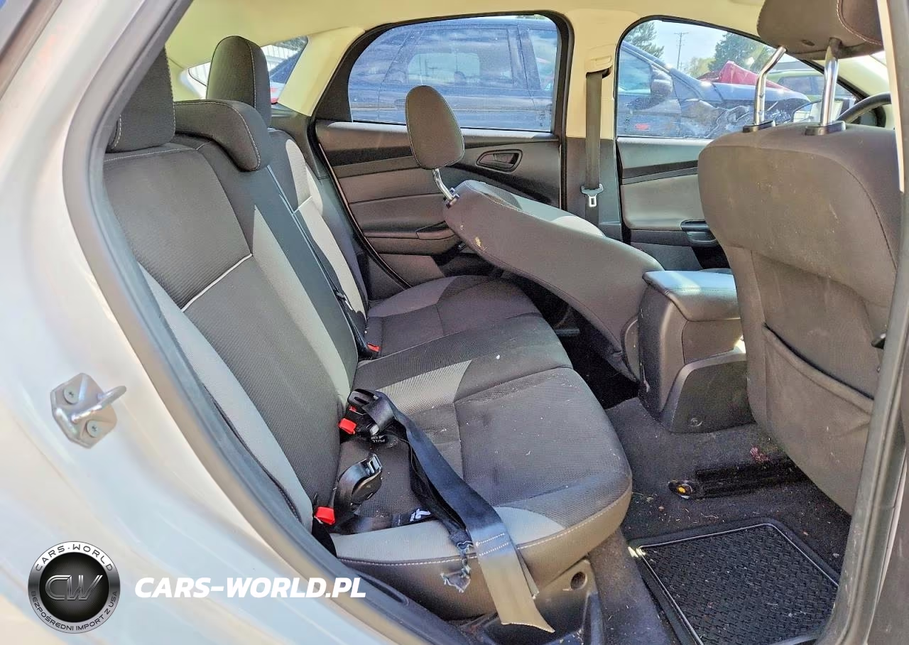 2012 Ford Focus Se VIN:1FAHP3K20CL324511 - 10