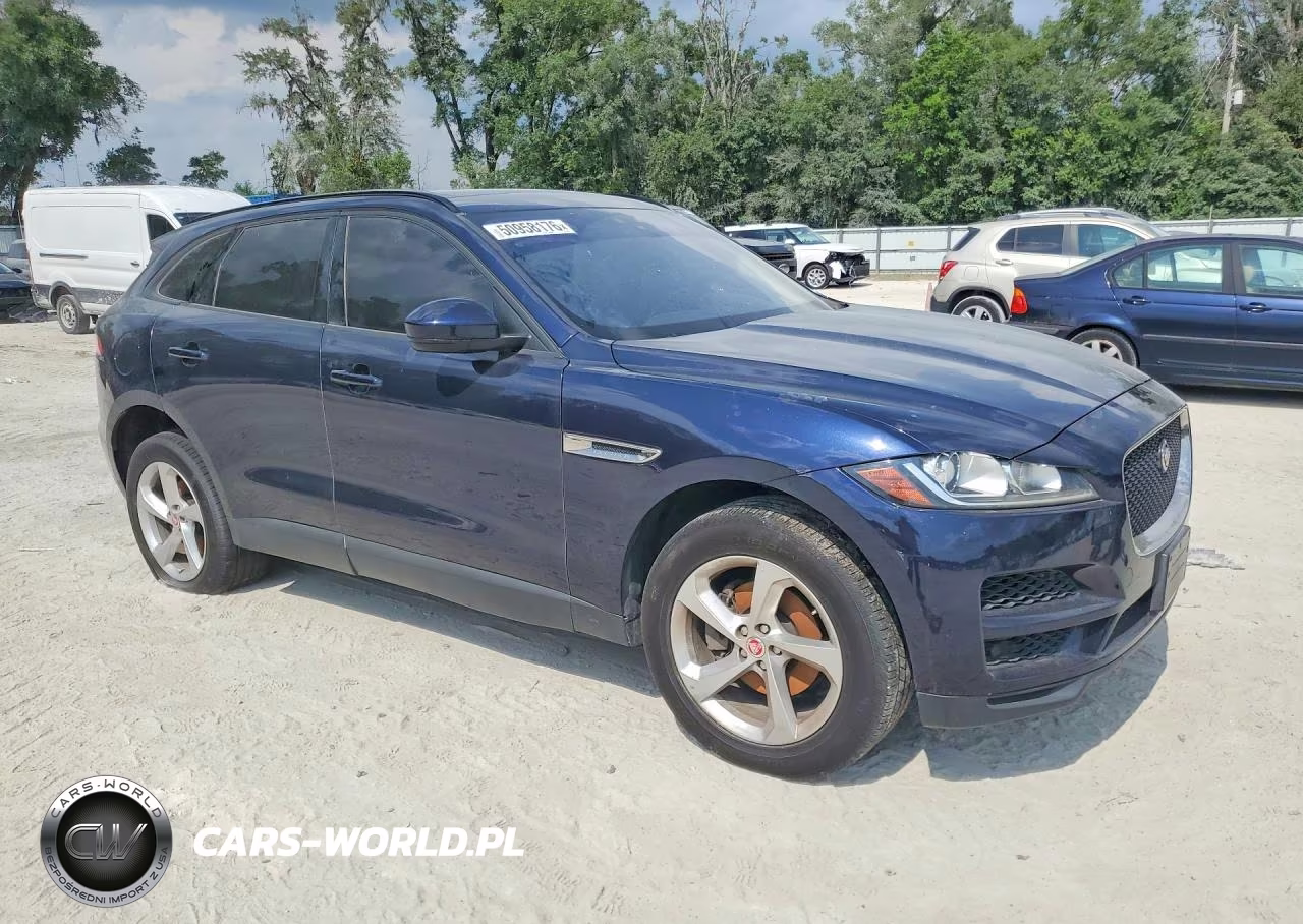 2018 Jaguar F-Pace Premium VIN:SADCJ2FX1JA278660 - 4