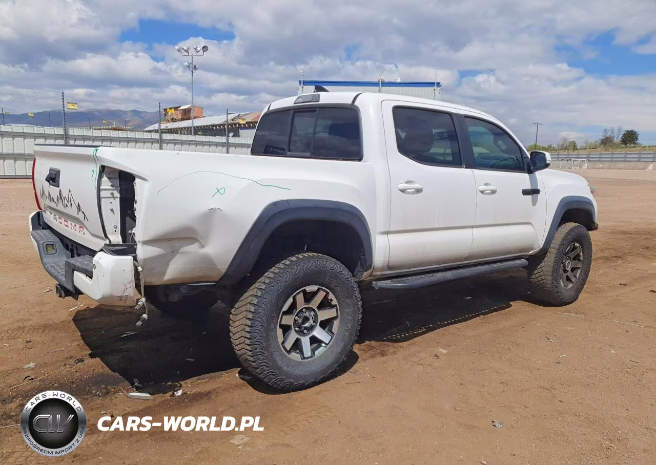 2016 Toyota Tacoma Trd Off-Road VIN:3TMCZ5AN5GM039362 - 3