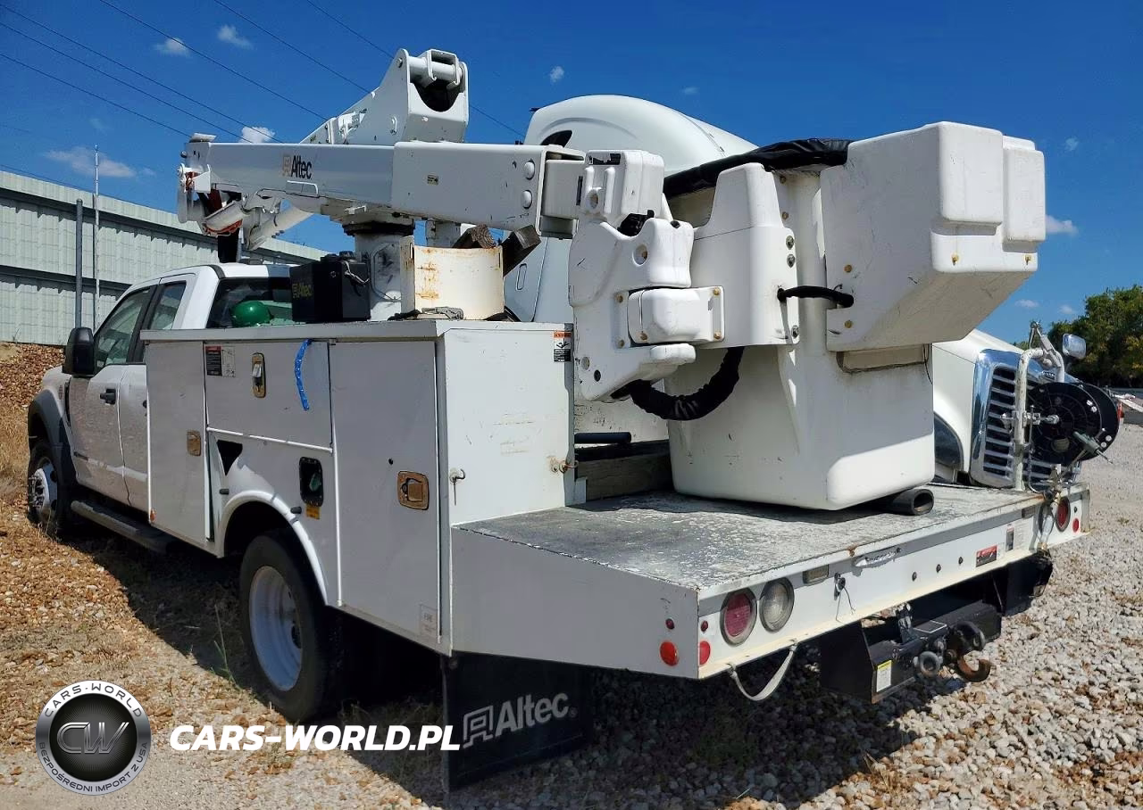 2021 Ford F550 Super Duty Bucket Truck VIN:1FD0X5HT9MEE00098 - 3
