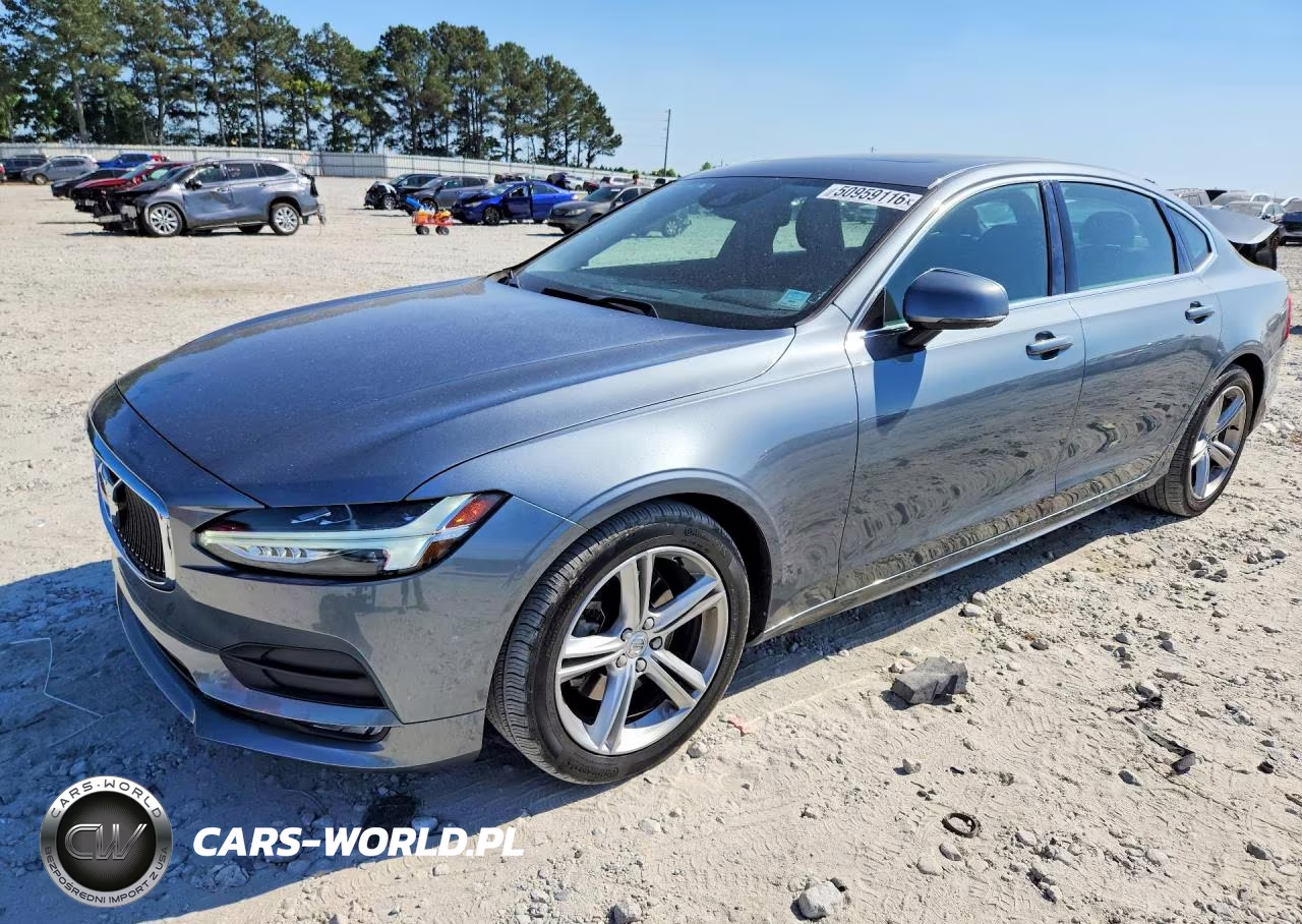 2019 Volvo S90 T5 Momentum