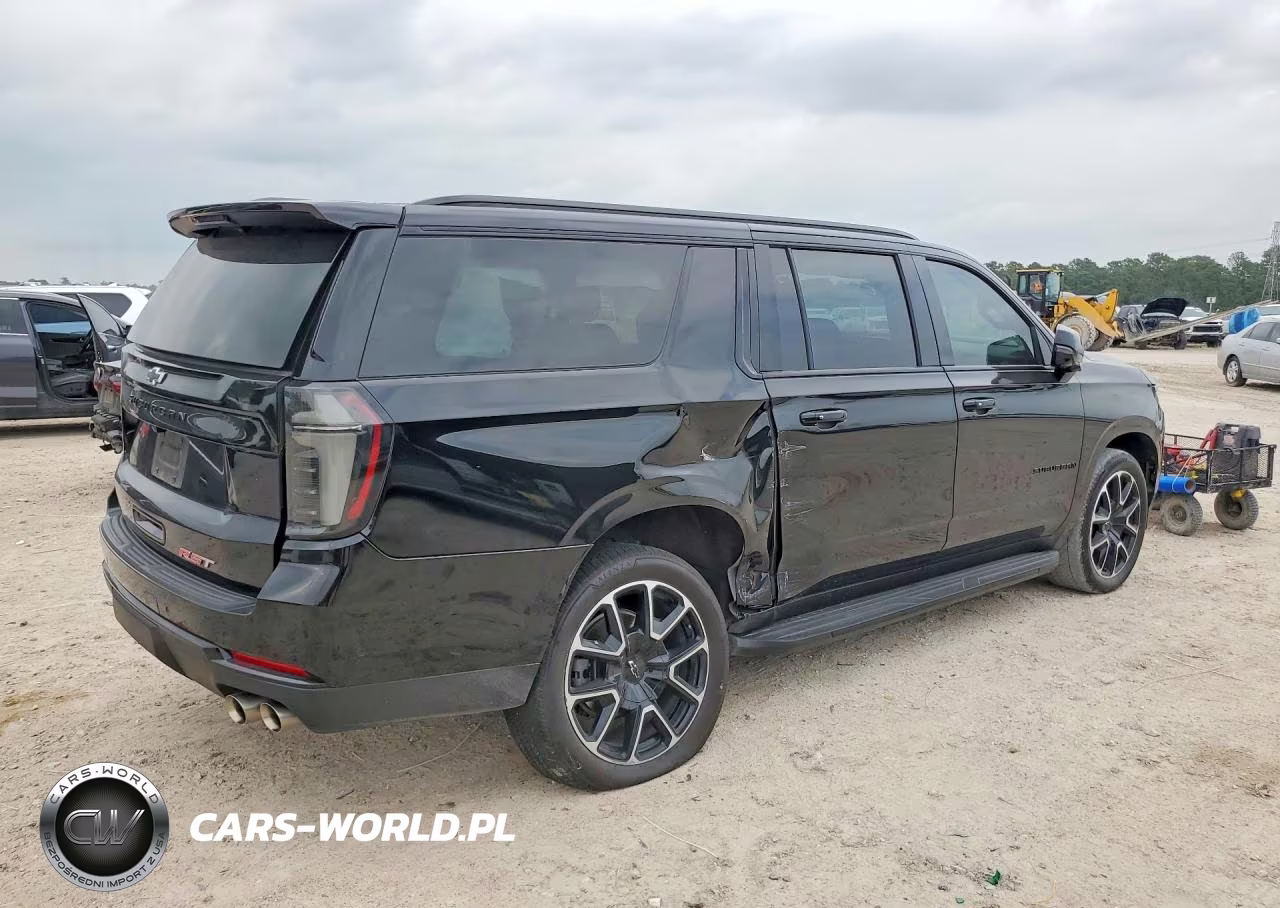 2025 Chevrolet Suburban C1500 Rst VIN:1GNS5ERD3SR269094 - 3