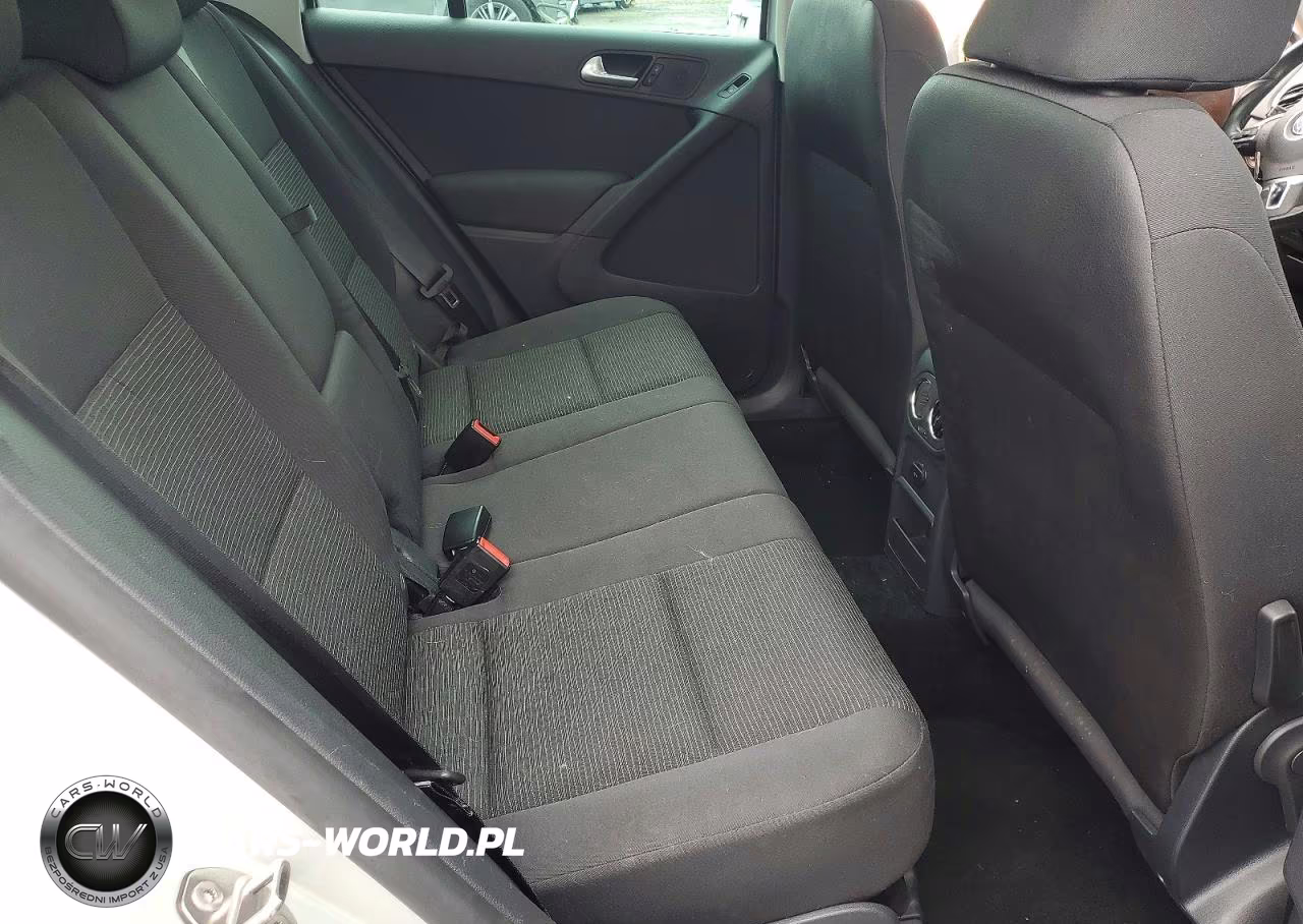 2013 Volkswagen Tiguan S VIN:WVGAV7AX9DW555358 - 11
